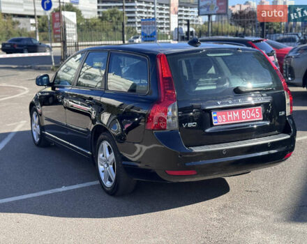 Черный Вольво В50, объемом двигателя 1.6 л и пробегом 227 тыс. км за 9500 $, фото 5 на Automoto.ua