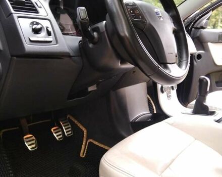 Черный Вольво В50, объемом двигателя 1.6 л и пробегом 186 тыс. км за 9000 $, фото 21 на Automoto.ua