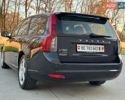 Черный Вольво В50, объемом двигателя 1.6 л и пробегом 235 тыс. км за 9350 $, фото 20 на Automoto.ua