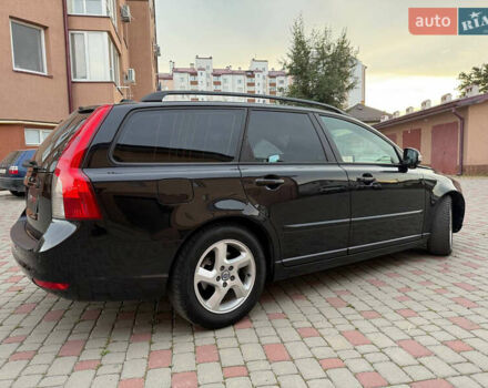 Чорний Вольво V50, об'ємом двигуна 1.6 л та пробігом 211 тис. км за 7950 $, фото 11 на Automoto.ua
