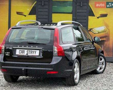 Черный Вольво В50, объемом двигателя 1.6 л и пробегом 230 тыс. км за 7999 $, фото 5 на Automoto.ua