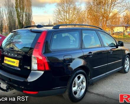 Черный Вольво В50, объемом двигателя 1.6 л и пробегом 243 тыс. км за 8200 $, фото 4 на Automoto.ua