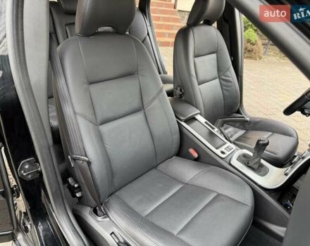 Черный Вольво В50, объемом двигателя 1.6 л и пробегом 226 тыс. км за 8290 $, фото 53 на Automoto.ua