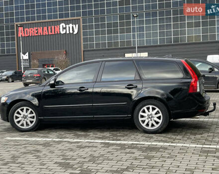 Черный Вольво В50, объемом двигателя 2 л и пробегом 279 тыс. км за 8750 $, фото 5 на Automoto.ua