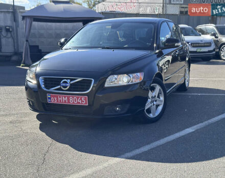 Черный Вольво В50, объемом двигателя 1.6 л и пробегом 227 тыс. км за 9500 $, фото 9 на Automoto.ua