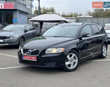 Черный Вольво В50, объемом двигателя 2 л и пробегом 213 тыс. км за 11000 $, фото 12 на Automoto.ua