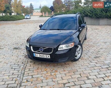 Вольво В50 2011 в Белой Церкве на Automoto.ua Черный Вольво В50, объемом двигателя 1.6 л и пробегом 290 тыс. км за 8600 $, фото 1 на Automoto.ua