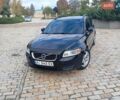 Черный Вольво В50, объемом двигателя 1.6 л и пробегом 290 тыс. км за 7900 $, фото 1 на Automoto.ua