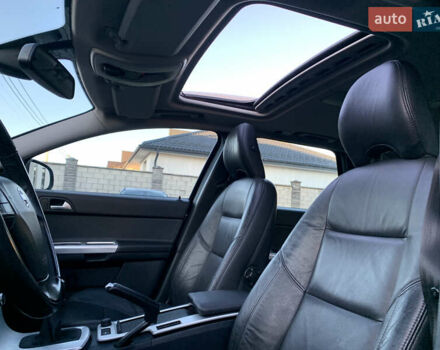 Черный Вольво В50, объемом двигателя 1.6 л и пробегом 252 тыс. км за 8200 $, фото 26 на Automoto.ua