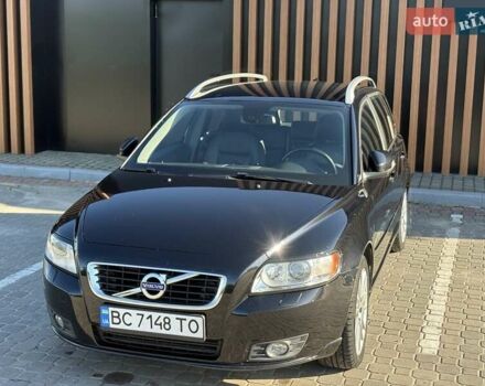 Черный Вольво В50, объемом двигателя 1.98 л и пробегом 228 тыс. км за 9600 $, фото 7 на Automoto.ua