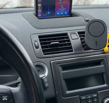 Черный Вольво В50, объемом двигателя 1.56 л и пробегом 229 тыс. км за 9999 $, фото 25 на Automoto.ua