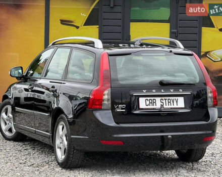 Вольво В50 2011 в Стрые на Automoto.ua Черный Вольво В50, объемом двигателя 1.6 л и пробегом 230 тыс. км за 8250 $, фото 21 на Automoto.ua