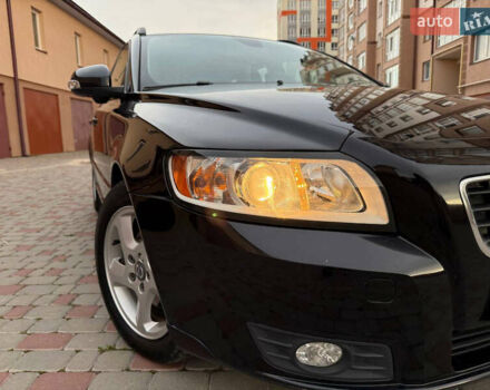 Чорний Вольво V50, об'ємом двигуна 1.6 л та пробігом 211 тис. км за 7950 $, фото 23 на Automoto.ua