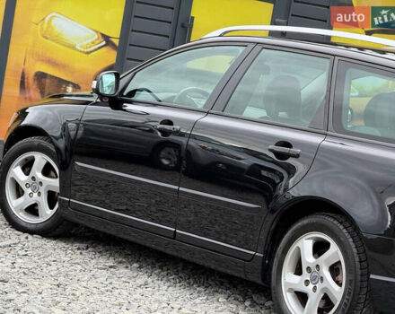 Вольво В50 2011 в Стрые на Automoto.ua Черный Вольво В50, объемом двигателя 1.6 л и пробегом 230 тыс. км за 8250 $, фото 26 на Automoto.ua