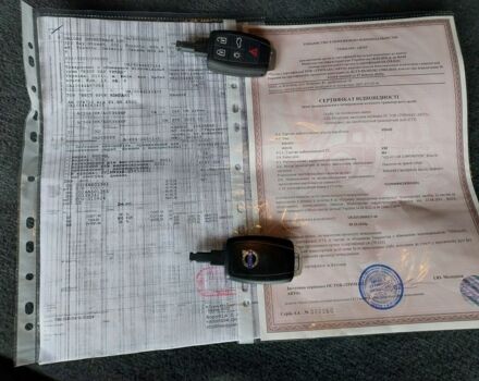 Чорний Вольво V50, об'ємом двигуна 1.6 л та пробігом 248 тис. км за 7000 $, фото 7 на Automoto.ua