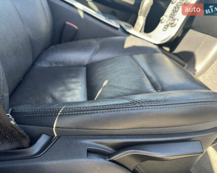 Черный Вольво В50, объемом двигателя 1.6 л и пробегом 227 тыс. км за 9500 $, фото 23 на Automoto.ua