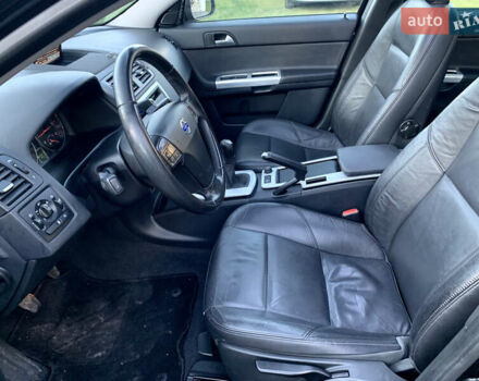 Черный Вольво В50, объемом двигателя 1.6 л и пробегом 252 тыс. км за 8200 $, фото 25 на Automoto.ua
