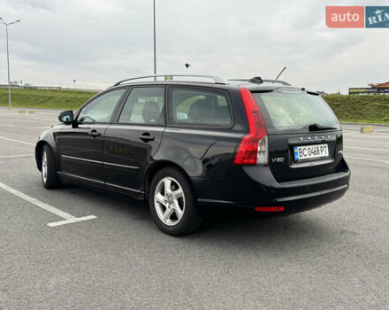 Черный Вольво В50, объемом двигателя 1.6 л и пробегом 225 тыс. км за 8300 $, фото 6 на Automoto.ua