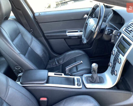 Черный Вольво В50, объемом двигателя 1.6 л и пробегом 197 тыс. км за 8200 $, фото 19 на Automoto.ua