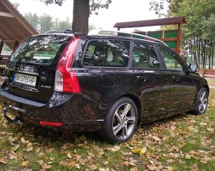 Черный Вольво В50, объемом двигателя 1.6 л и пробегом 166 тыс. км за 9000 $, фото 27 на Automoto.ua