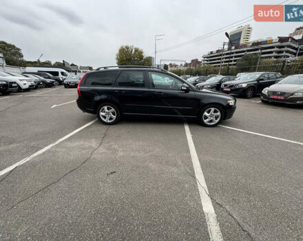 Черный Вольво В50, объемом двигателя 2 л и пробегом 213 тыс. км за 11000 $, фото 44 на Automoto.ua