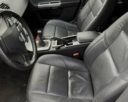 Вольво В50 2011 в Дрогобыче на Automoto.ua Черный Вольво В50, объемом двигателя 1.6 л и пробегом 166 тыс. км за 8999 $, фото 31 на Automoto.ua