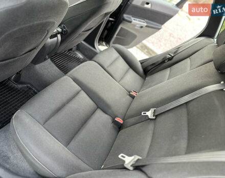 Черный Вольво В50, объемом двигателя 1.6 л и пробегом 219 тыс. км за 8300 $, фото 25 на Automoto.ua