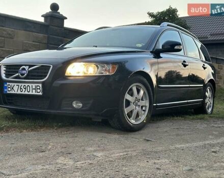 Черный Вольво В50, объемом двигателя 1.6 л и пробегом 232 тыс. км за 7600 $, фото 48 на Automoto.ua
