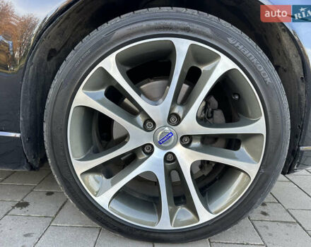 Чорний Вольво V50, об'ємом двигуна 2 л та пробігом 262 тис. км за 9850 $, фото 16 на Automoto.ua