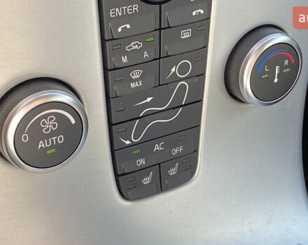 Черный Вольво В50, объемом двигателя 1.6 л и пробегом 197 тыс. км за 8200 $, фото 39 на Automoto.ua