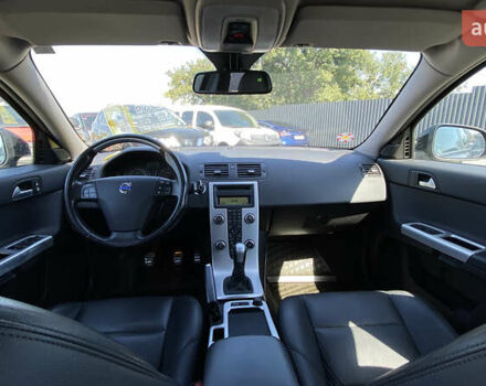 Черный Вольво В50, объемом двигателя 1.6 л и пробегом 197 тыс. км за 8200 $, фото 17 на Automoto.ua