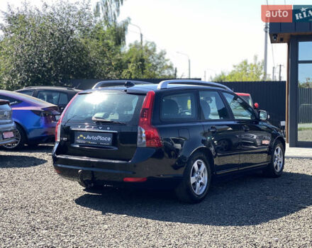 Черный Вольво В50, объемом двигателя 1.6 л и пробегом 197 тыс. км за 8200 $, фото 65 на Automoto.ua