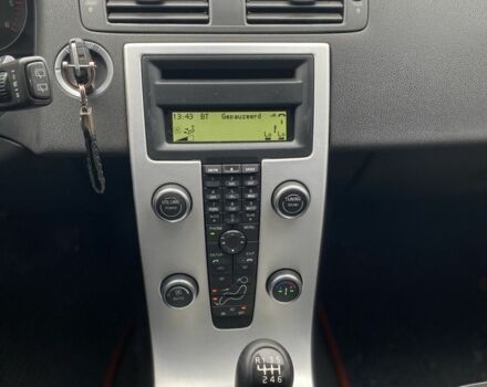 Чорний Вольво V50, об'ємом двигуна 1.6 л та пробігом 250 тис. км за 8999 $, фото 12 на Automoto.ua