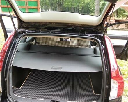 Черный Вольво В50, объемом двигателя 1.6 л и пробегом 186 тыс. км за 9000 $, фото 26 на Automoto.ua