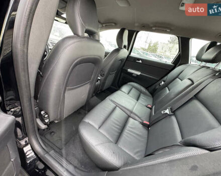 Черный Вольво В50, объемом двигателя 1.6 л и пробегом 226 тыс. км за 8600 $, фото 30 на Automoto.ua