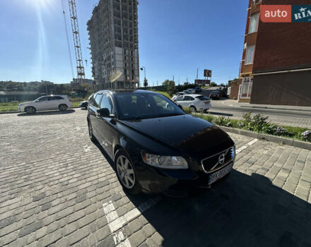 Черный Вольво В50, объемом двигателя 1.98 л и пробегом 299 тыс. км за 9100 $, фото 6 на Automoto.ua