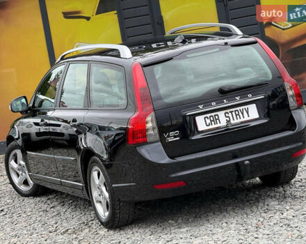 Вольво В50 2011 в Стрые на Automoto.ua Черный Вольво В50, объемом двигателя 1.6 л и пробегом 230 тыс. км за 8250 $, фото 22 на Automoto.ua