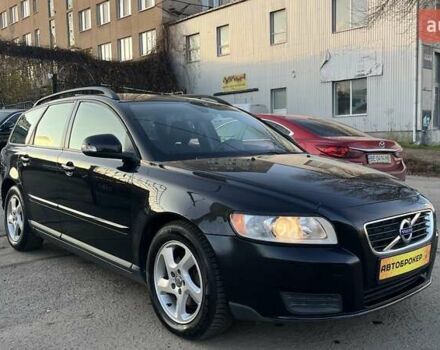 Черный Вольво В50, объемом двигателя 1.56 л и пробегом 243 тыс. км за 8200 $, фото 1 на Automoto.ua