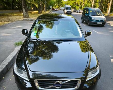 Черный Вольво В50, объемом двигателя 2 л и пробегом 209 тыс. км за 7200 $, фото 1 на Automoto.ua