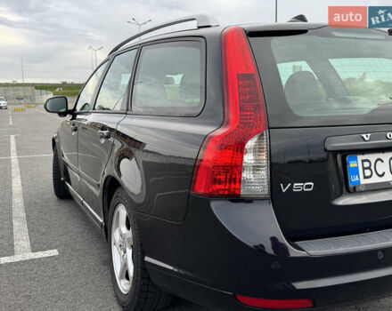 Черный Вольво В50, объемом двигателя 1.6 л и пробегом 225 тыс. км за 8300 $, фото 7 на Automoto.ua
