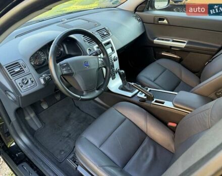 Черный Вольво В50, объемом двигателя 1.6 л и пробегом 226 тыс. км за 8290 $, фото 73 на Automoto.ua