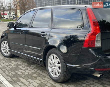 Черный Вольво В50, объемом двигателя 2 л и пробегом 279 тыс. км за 8750 $, фото 6 на Automoto.ua