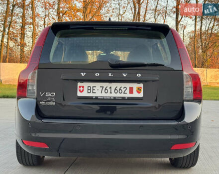 Черный Вольво В50, объемом двигателя 1.6 л и пробегом 235 тыс. км за 9350 $, фото 23 на Automoto.ua