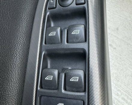 Черный Вольво В50, объемом двигателя 1.6 л и пробегом 235 тыс. км за 9350 $, фото 37 на Automoto.ua