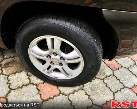 Черный Вольво В50, объемом двигателя 1.6 л и пробегом 210 тыс. км за 7300 $, фото 9 на Automoto.ua