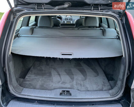 Черный Вольво В50, объемом двигателя 1.6 л и пробегом 252 тыс. км за 8200 $, фото 15 на Automoto.ua