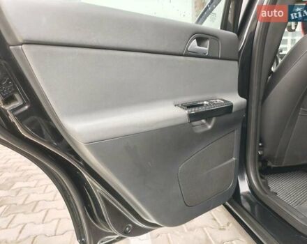 Чорний Вольво V50, об'ємом двигуна 1.56 л та пробігом 340 тис. км за 7000 $, фото 25 на Automoto.ua