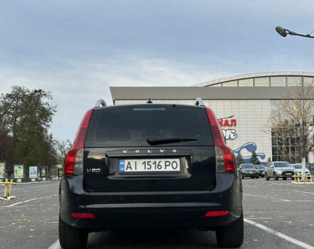 Черный Вольво В50, объемом двигателя 1.56 л и пробегом 229 тыс. км за 9999 $, фото 6 на Automoto.ua