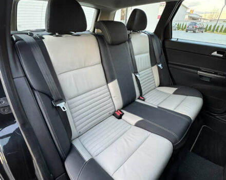 Черный Вольво В50, объемом двигателя 1.6 л и пробегом 235 тыс. км за 9350 $, фото 47 на Automoto.ua