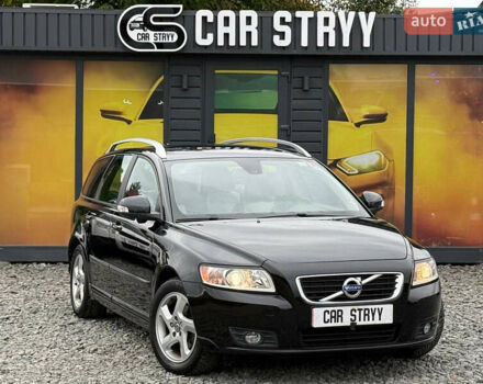Вольво В50 2011 в Стрые на Automoto.ua Черный Вольво В50, объемом двигателя 1.6 л и пробегом 230 тыс. км за 8250 $, фото 1 на Automoto.ua
